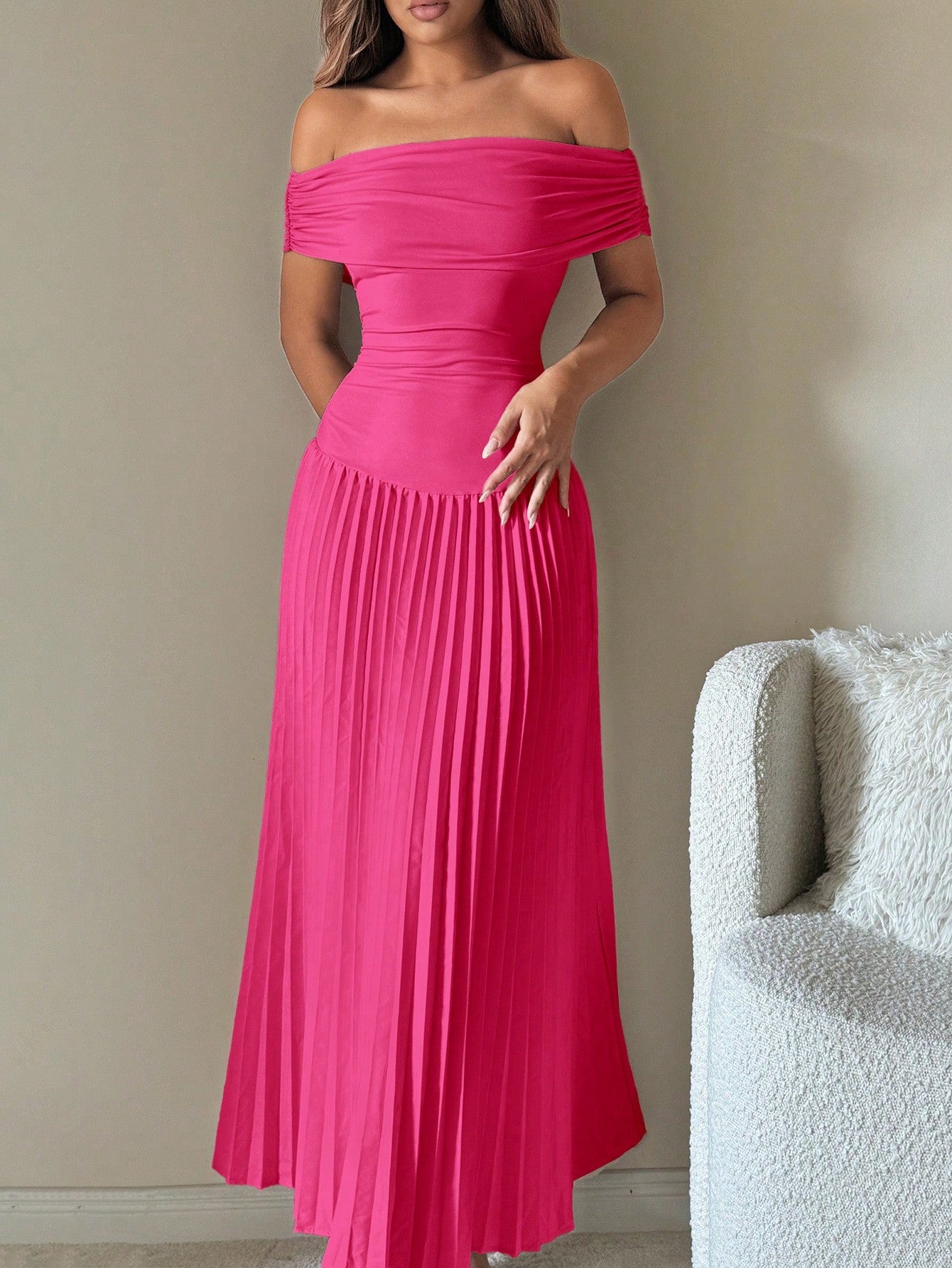 Ellari |Off-Shoulder Dress