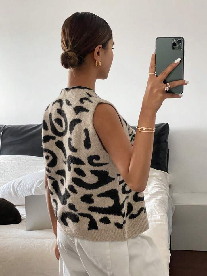 Ellari | leopard chic vest